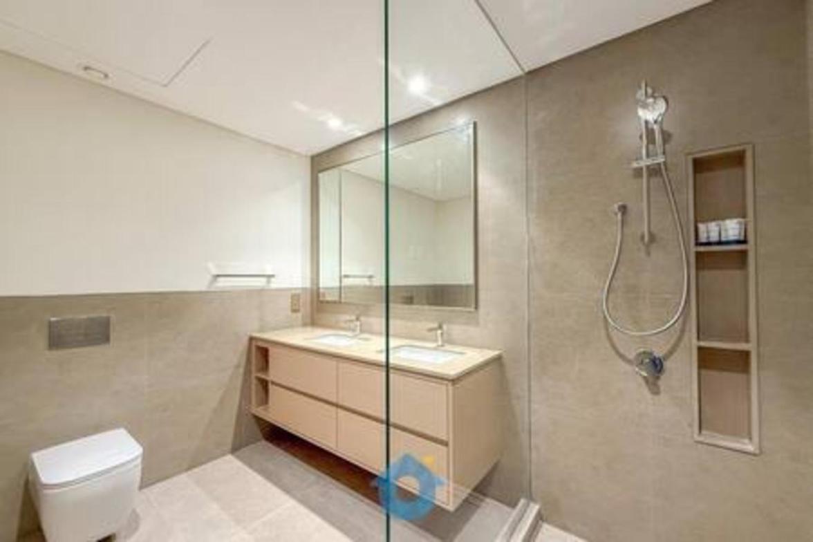 Apartment 5609gr Elegant 3bhk With Fountain Views Dubai