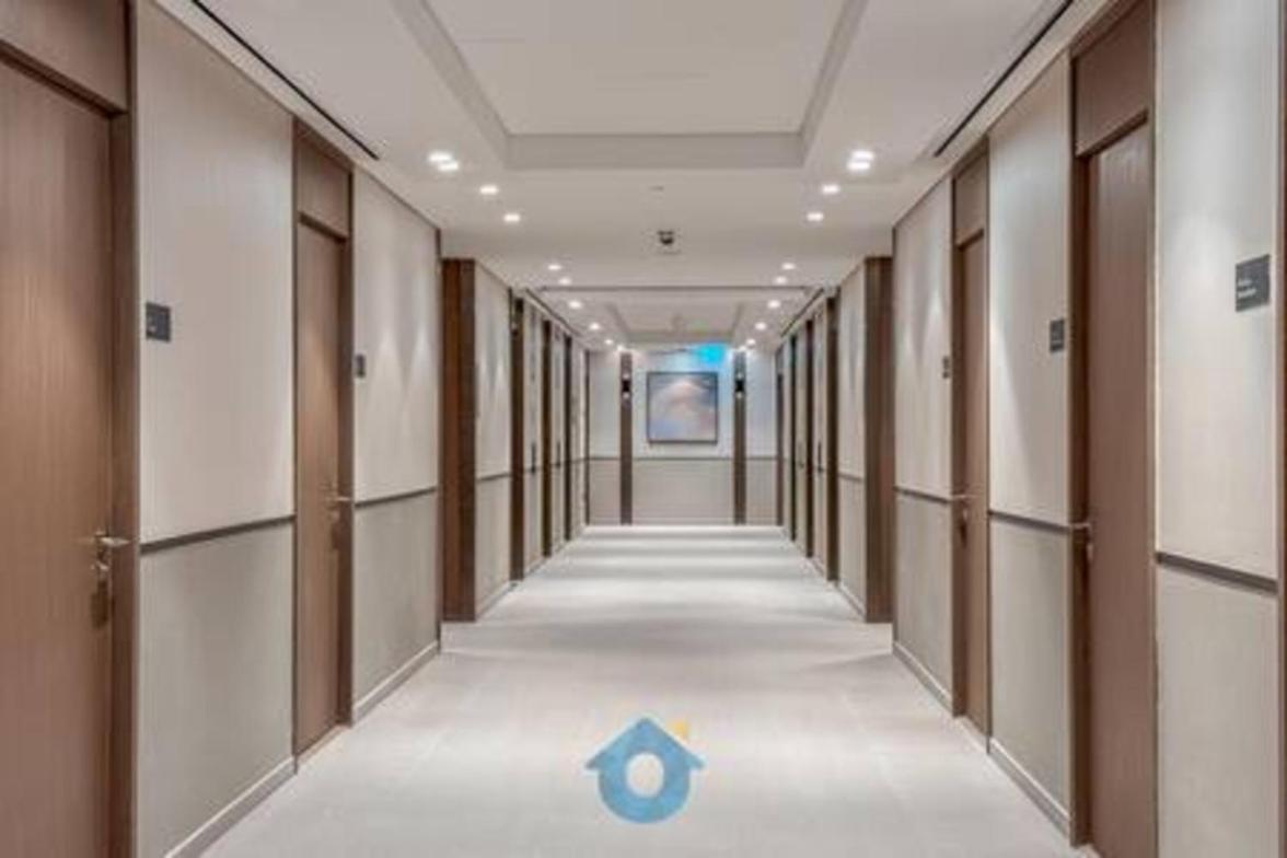 Apartment 5609gr Elegant 3bhk With Fountain Views