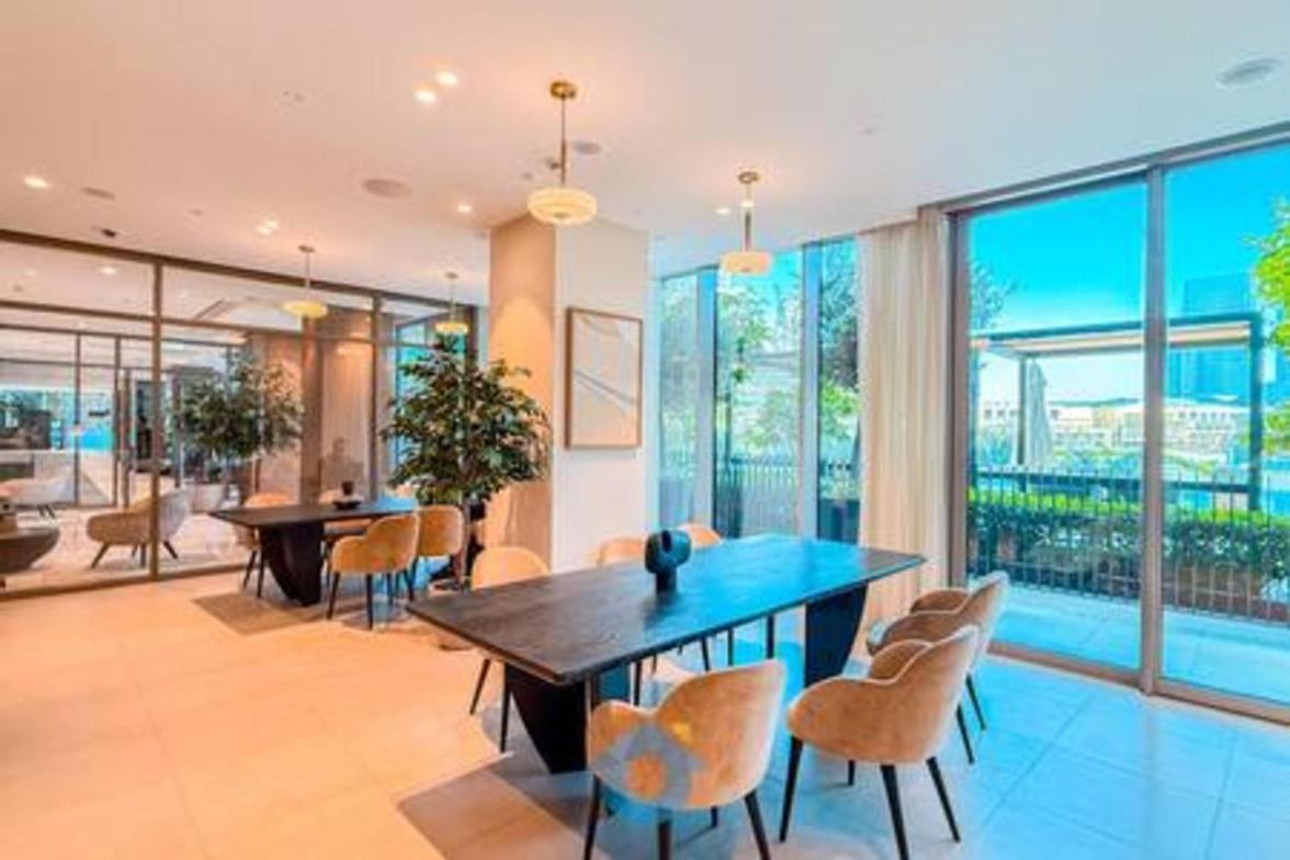 5609gr Elegant 3bhk With Fountain Views Apartment Dubai